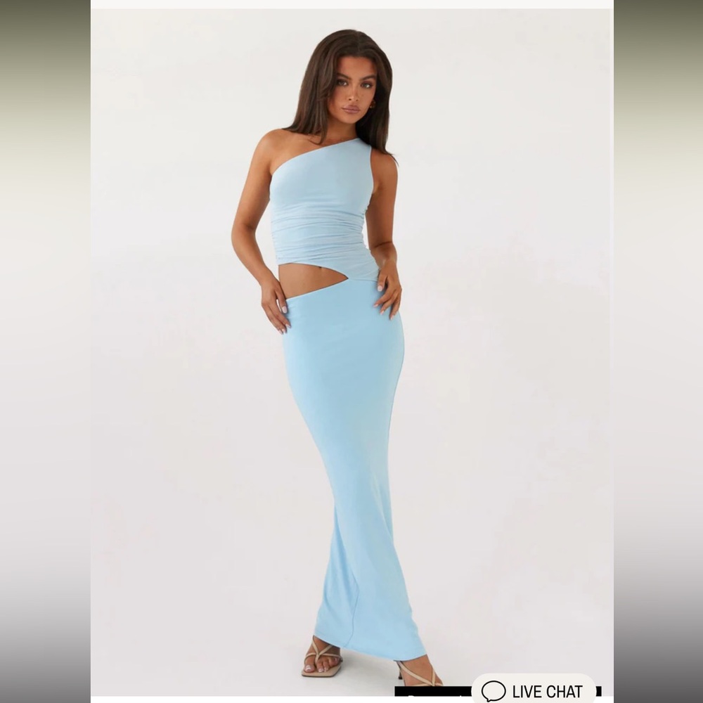 NEW WITHOUT TAGS! One-Shoulder Light Blue Maxi Dress.